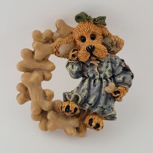 Boyds Dog Bone Wreath Pin Brooch Betty Biscuit Puppy Snack Time Folkwear 1995